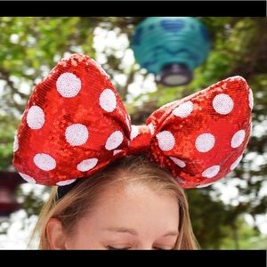 NEW Minnie Ears-Large Polka Dot Red Bow